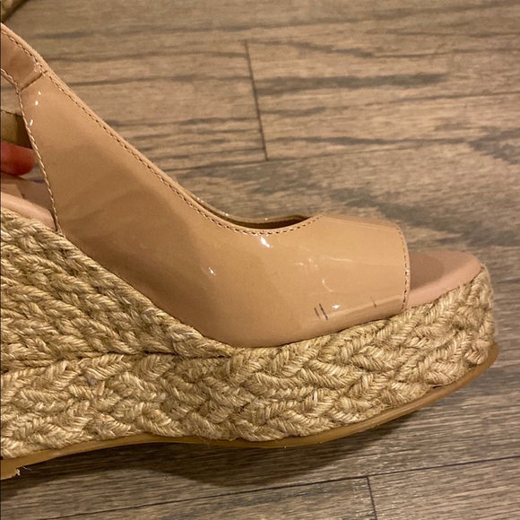 Stuart Weitzman Tan Wedge Sandals - Picture 4 of 5